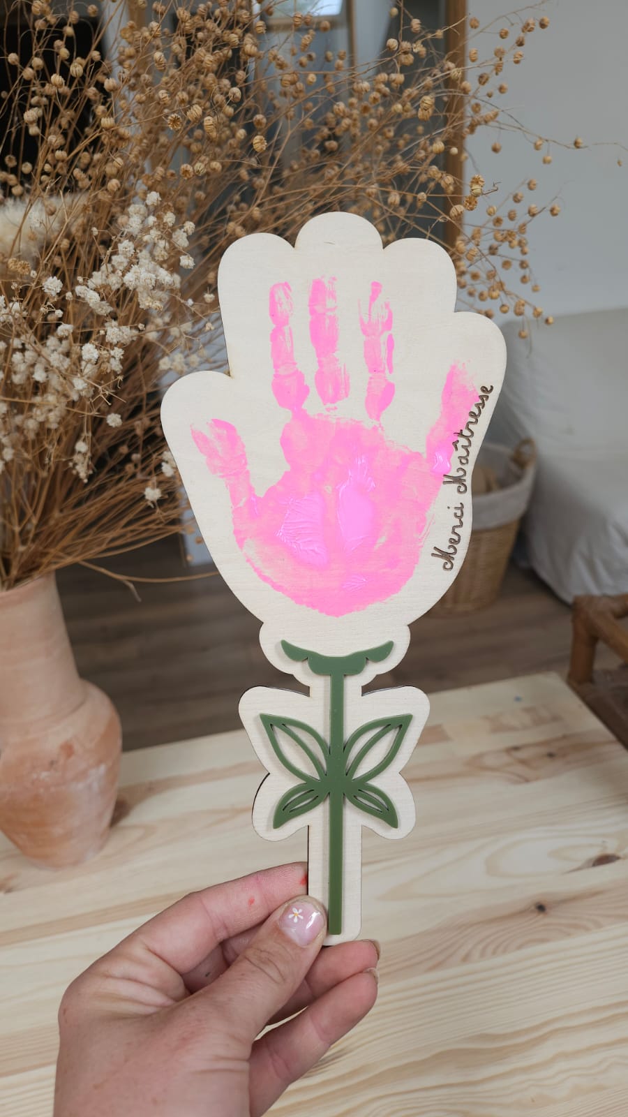 Fleur en bois à peindre – Cadeau Fin d'année avec empreinte de main - Nounou - Atsem - Maîtresse