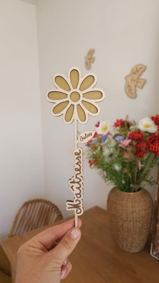 fleur en bois - fin d'année - Maîtresse - atsem - cadeau personnalisé- nounou