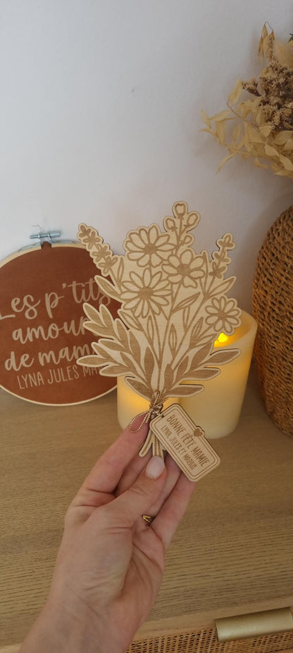 Bouquet de fleur en bois personnalisé - Fête des mamies - Mamies - Les petits coeurs à mamie - Les amours à mamie - cadeau mamie