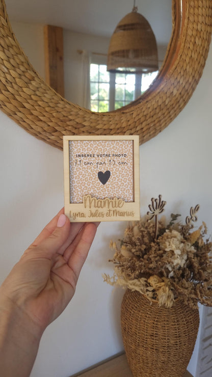 Cadre Polaroid en Bois Personnalisé - Fête des mamies - Mamies - Les petits coeurs à mamie - Les amours à mamie -