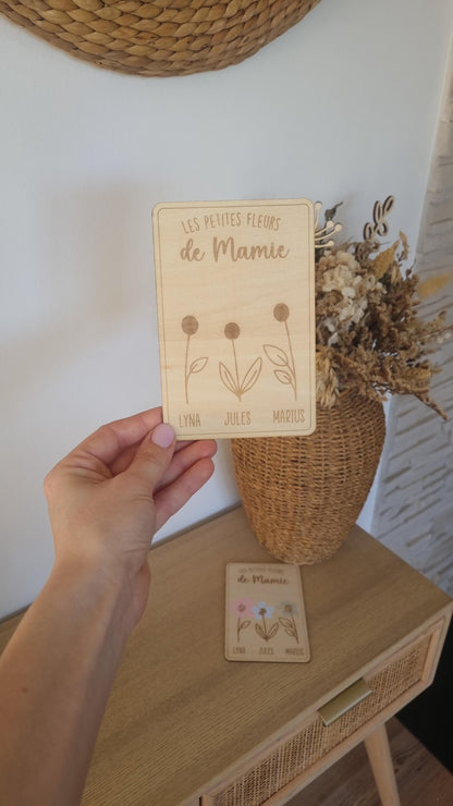 Carte postale en Bois Personnalisé - Fête des mamies - Mamies - Les petits coeurs à mamie - Les amours à mamie -
