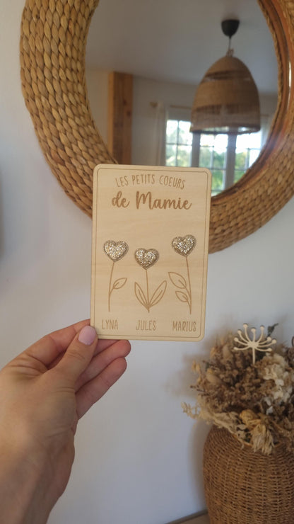 Carte postale en Bois Personnalisé - Fête des mamies - Mamies - Les petits coeurs à mamie - Les amours à mamie -
